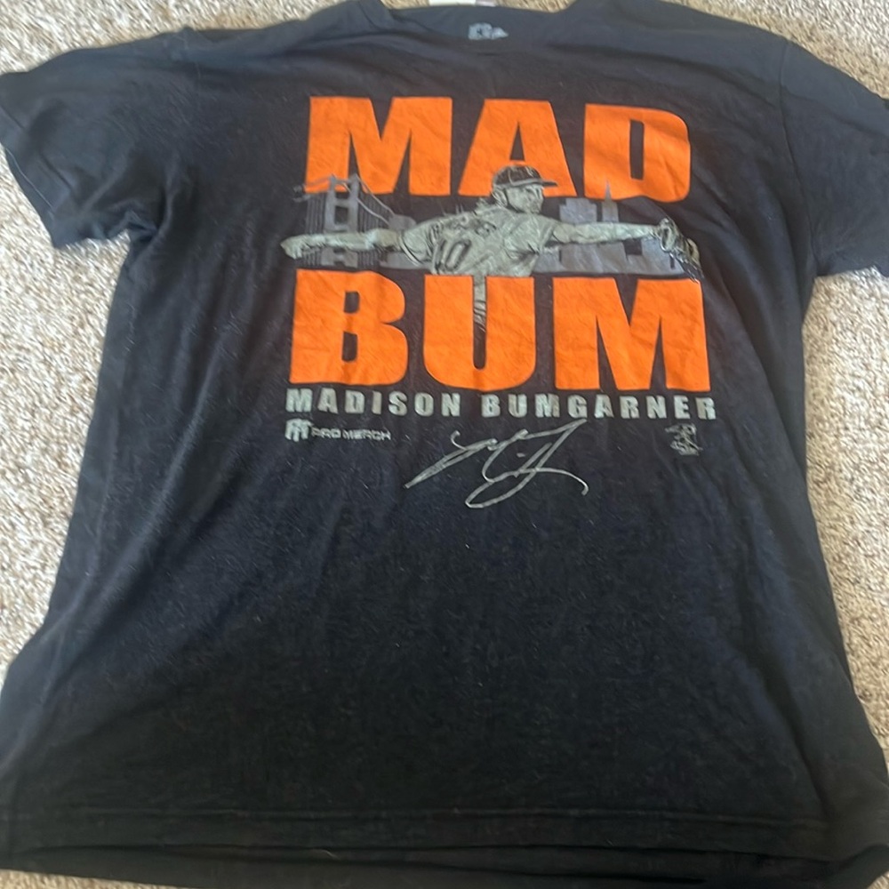 Madison Bumgardner T-shirt, mad bum size large
